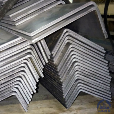 Уголок стальной неравнополочный 100х80х4 мм ст. 3сп/3пс ГОСТ 8510-93 купить  в Саратове